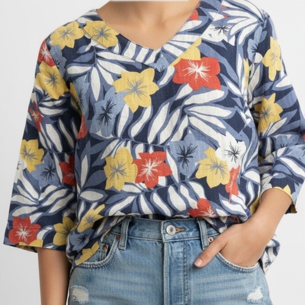 Hot Cotton Tropical Print V-Neck Linen Pull Over Top | Size L